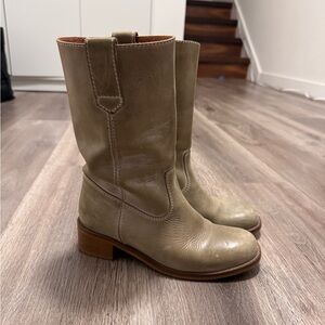 Julia Gaucho Boot in Green Leather